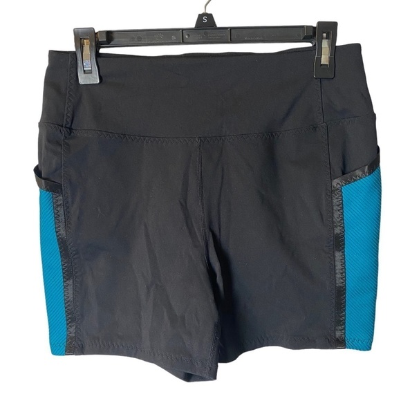 Free People Ticket To Paradise Short - Picture 2 of 6